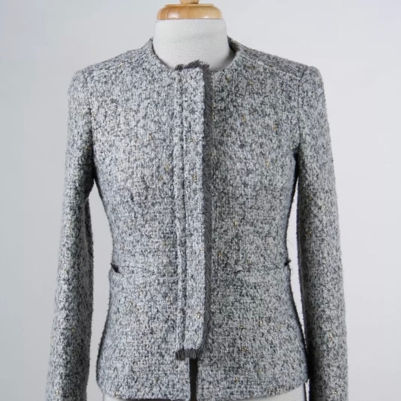 Size: S - Picture 1 of 3